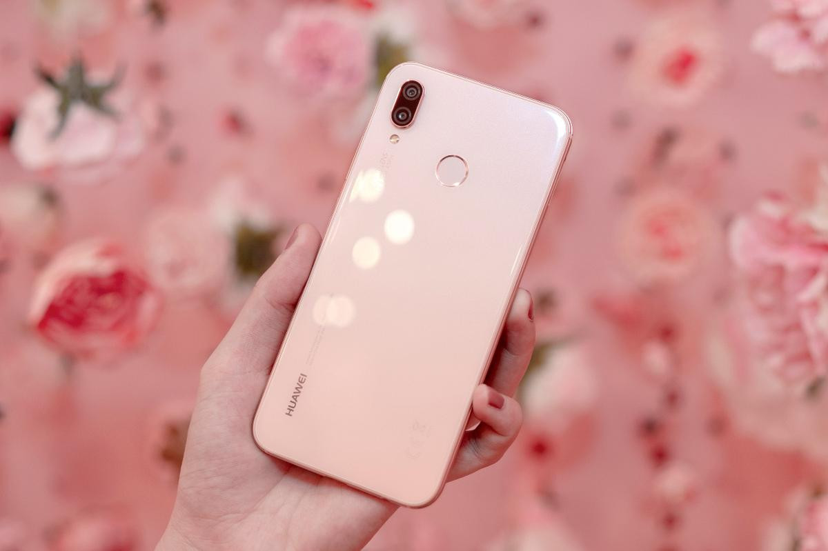 Huawei Nova 3e ra mắt phiên bản màu hồng tại Việt Nam Ảnh 1