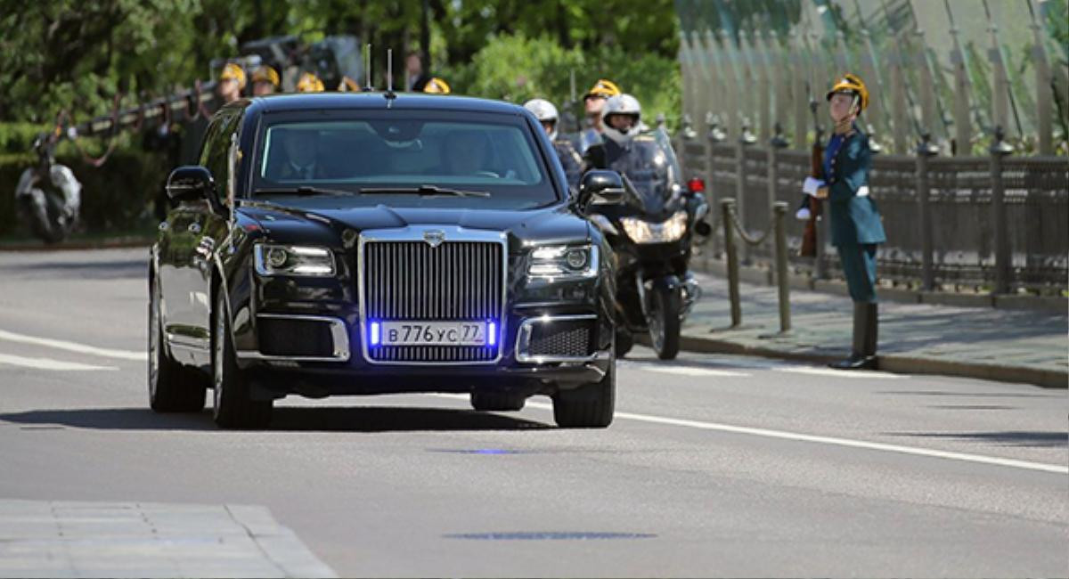 Siêu xe limousine ông Putin sử dụng trong lễ nhậm chức có gì đặc biệt? Ảnh 3