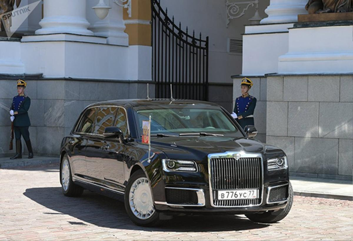 Siêu xe limousine ông Putin sử dụng trong lễ nhậm chức có gì đặc biệt? Ảnh 5