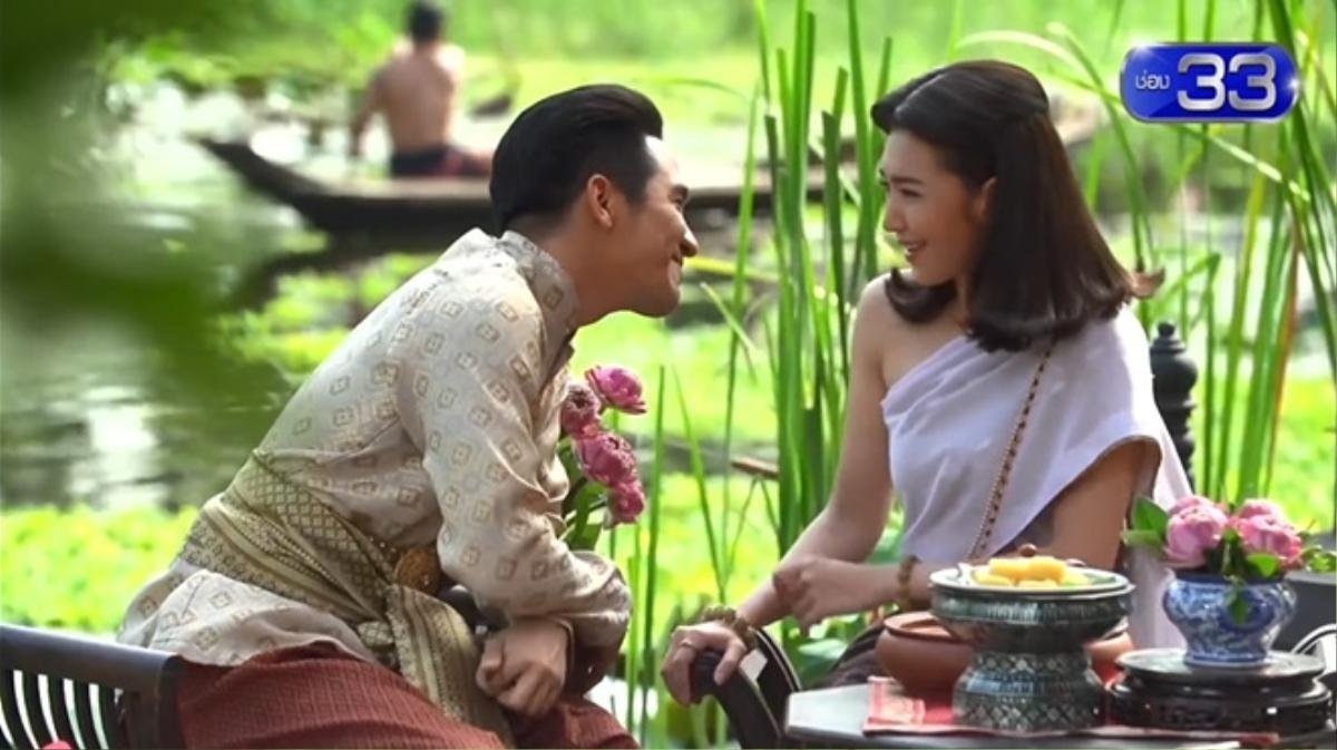 ‘Ngược dòng thời gian’ bản uncut: Bella Ranee trèo cây 3 giây hút 3,3 triệu view, 33 ngàn lượt yêu thích Ảnh 13