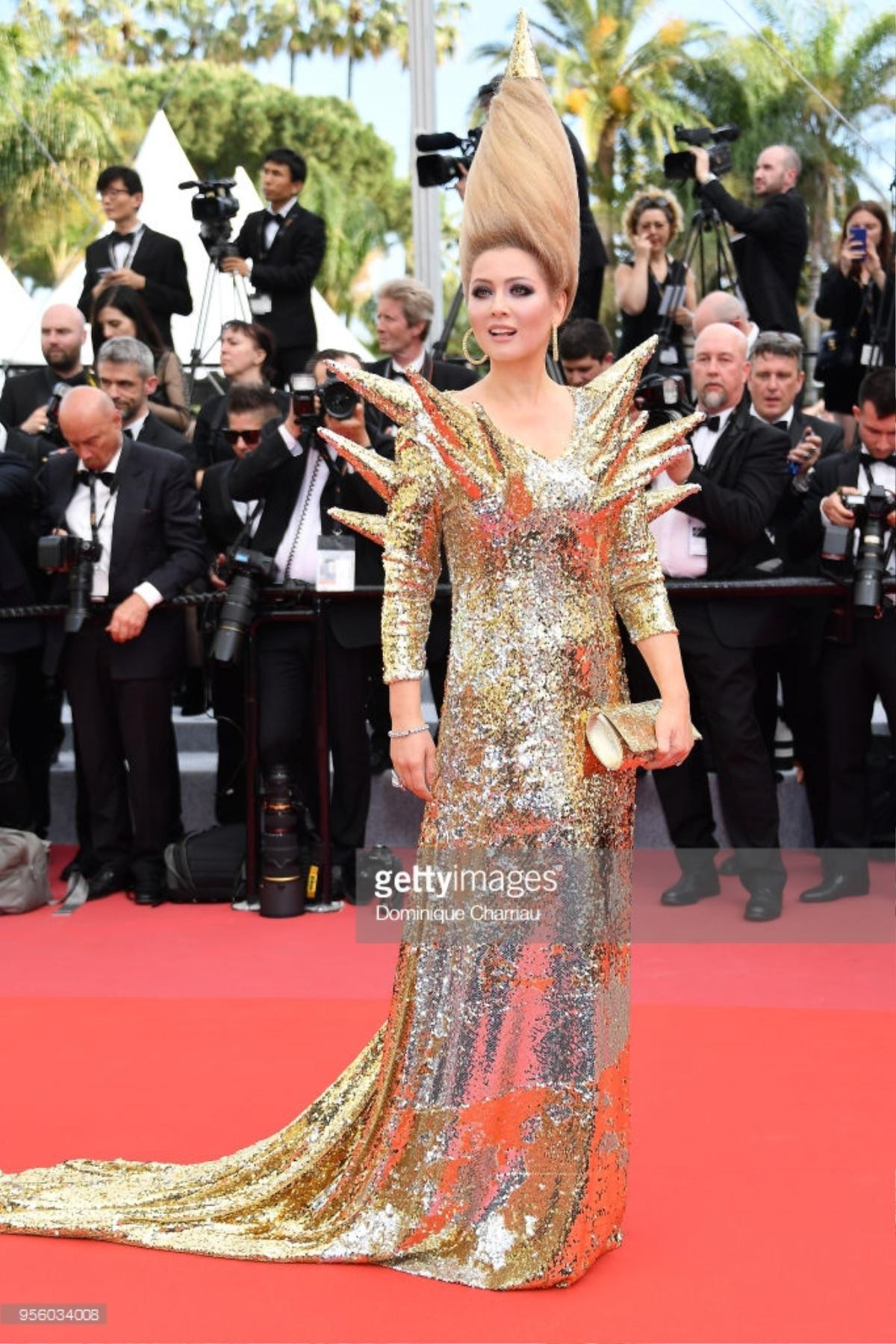 Phạm Băng Băng xinh như công chúa, Lý Nhã Kỳ và Chompoo Araya rực rỡ tại thảm đỏ LHP Cannes 2018 Ảnh 23