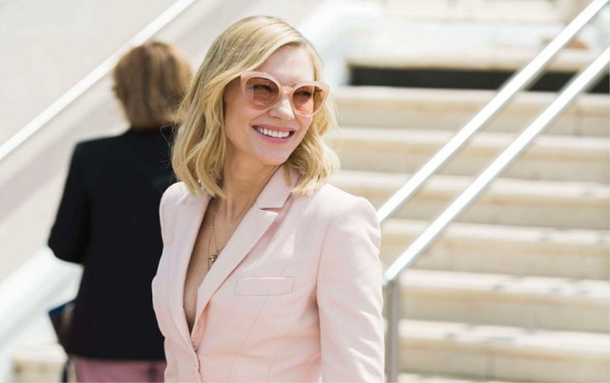 Công thức cho làn da không tuổi sáng bừng thảm đỏ Cannes 2018 của Cate Blanchett