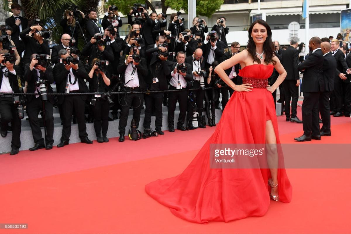 Thảm đỏ Cannes 2018 ngày thứ 2 bớt lố lăng khoe ngực, chỉ toàn những tuyệt sắc giai nhân Ảnh 34