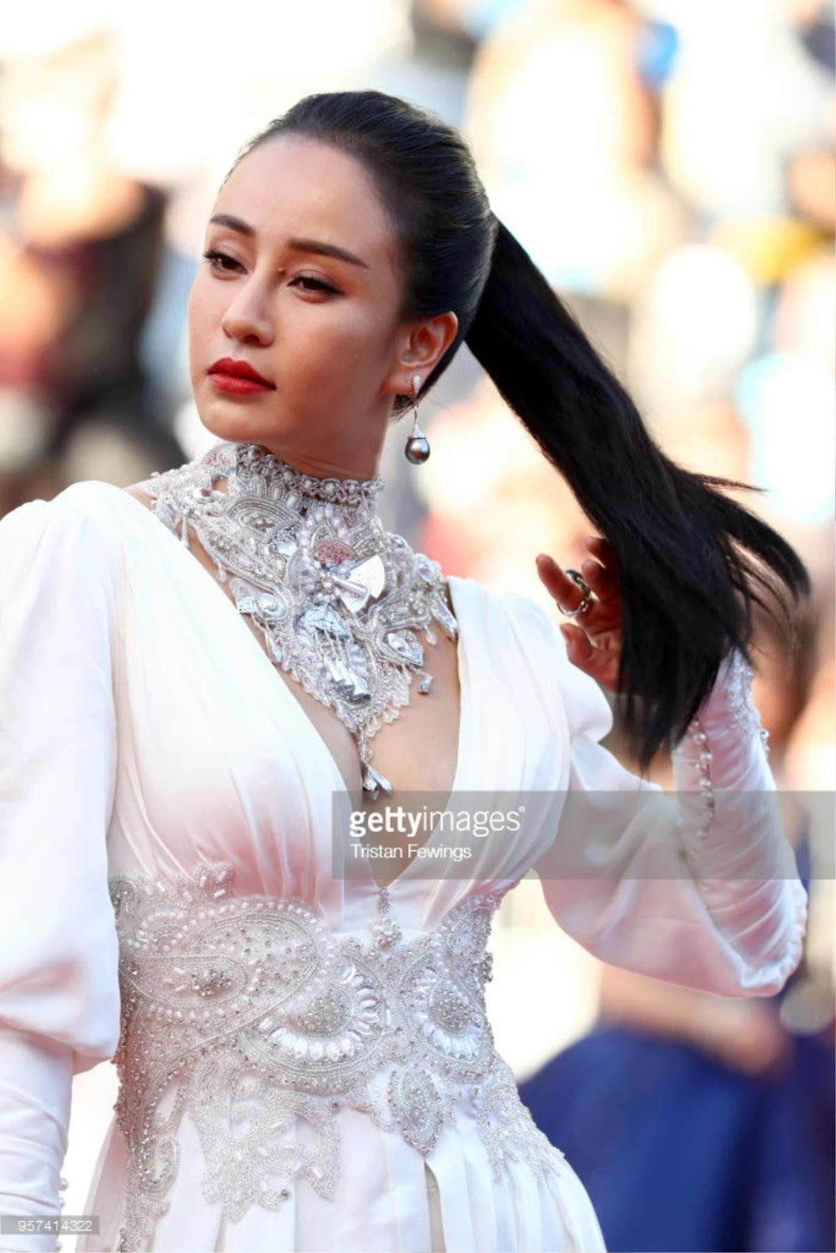 Thần thái miễn chê của 3 mỹ nhân Phạm Băng Băng, Chompoo Araya và Quan Hiểu Đồng tại Cannes ngày 4 Ảnh 48