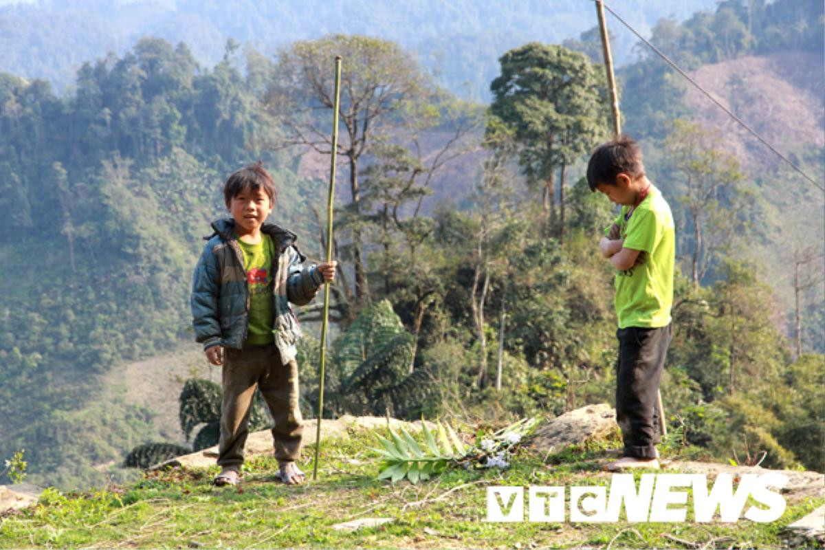 Kỳ lạ vùng đất trẻ em có hai 'của quý' ở Hà Giang: Những đứa trẻ bị 'giời hành' Ảnh 3