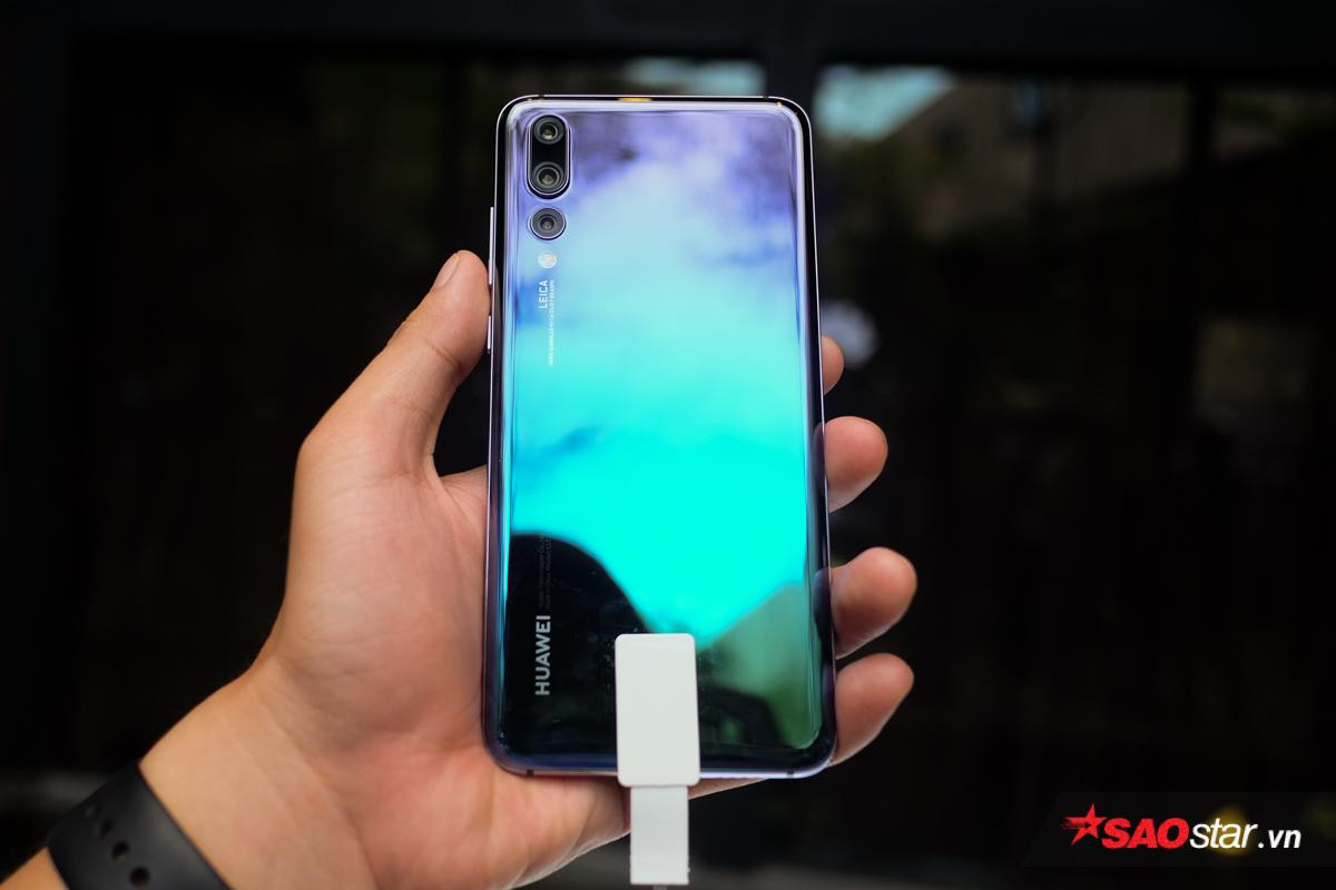 Huawei P20 Pro ra mắt tại Việt Nam: Có đến 3 camera sau, chụp đẹp như máy ảnh chuyên nghiệp Ảnh 4