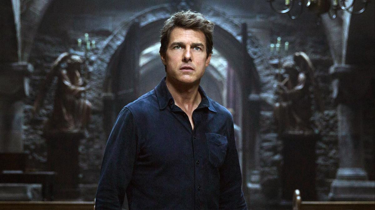 Tom Cruise úp mở về việc tham gia vào Vũ trụ điện ảnh DC Ảnh 2