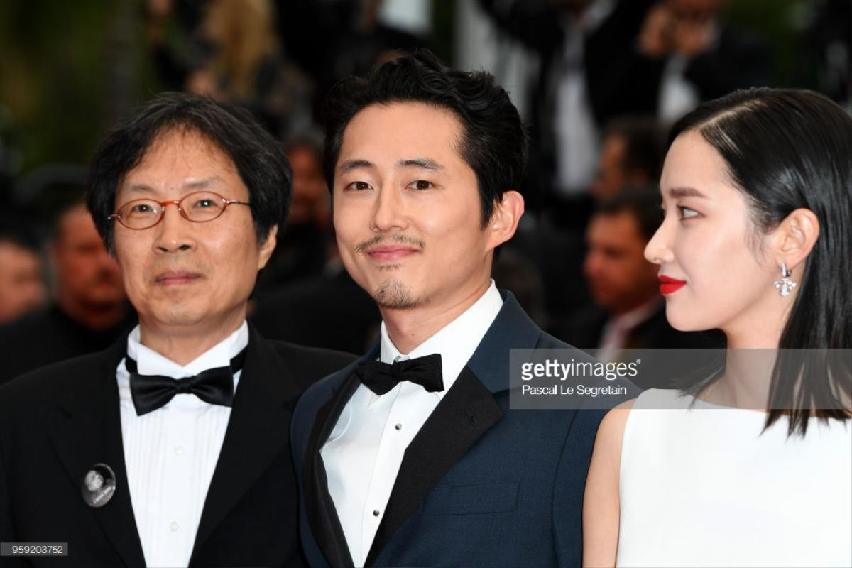 Các mỹ nam châu Á Yoo Ah In, Huỳnh Hiểu Minh, Steven Yeun lấn át phái nữ trên thảm đỏ Cannes ngày 9 Ảnh 9