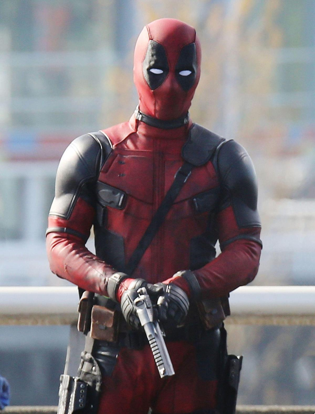 Chỉ mới '2 năm 3 tháng tuổi' nhưng Deadpool vẫn làm video kỷ niệm 10 năm cho giống MCU Ảnh 1