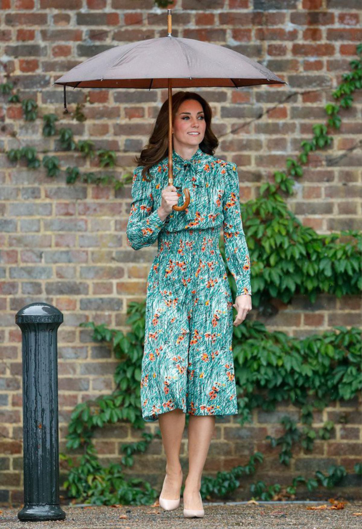 8 đồn đoán xung quanh trang phục tới dự đám cưới 'em chồng' của công nương Kate Middleton Ảnh 7