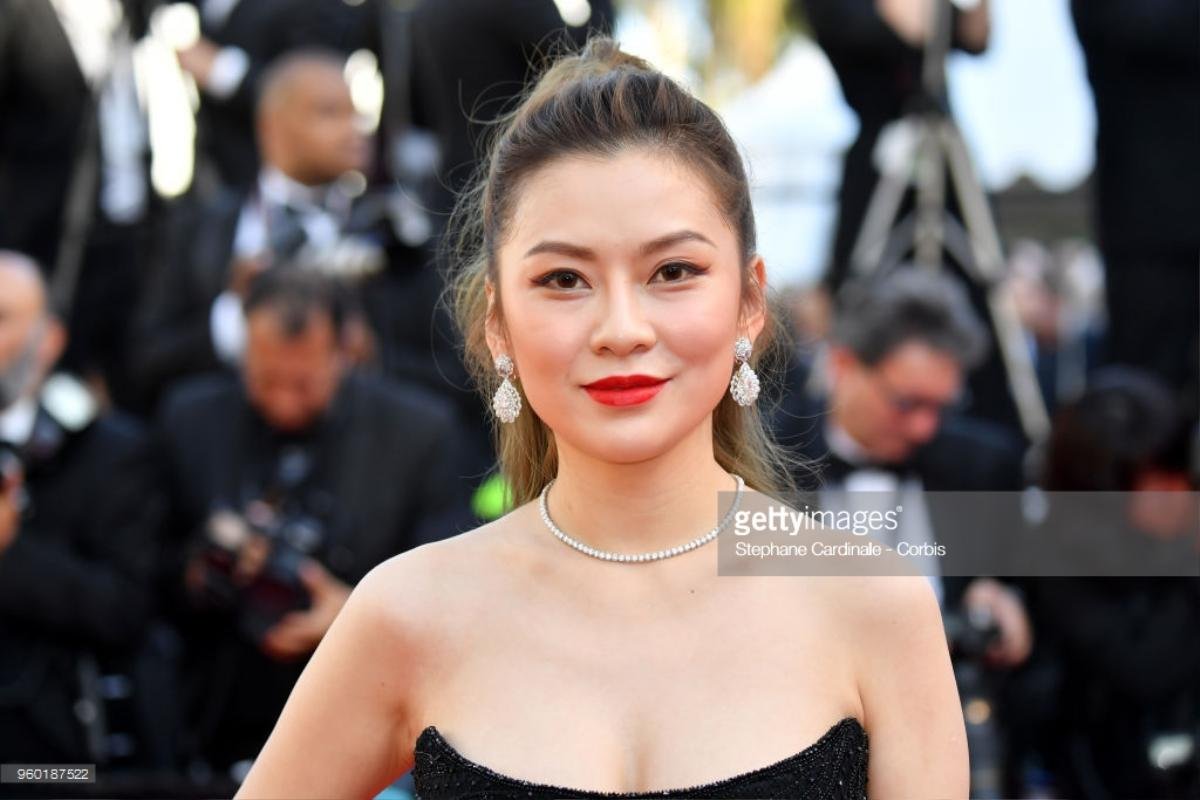 Bế mạc Cannes 2018: Lý Nhã Kỳ kiêu sa bên đạo diễn Cành cọ vàng Hirokazu Koreeda Ảnh 31