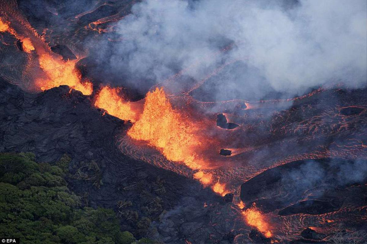 Kinh sợ cảnh nham thạch núi lửa 'nhảy múa' ở Hawaii Ảnh 11