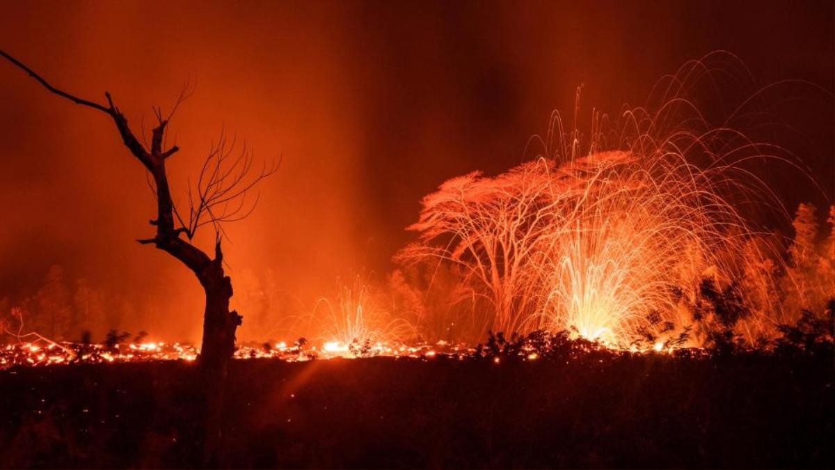 Kinh sợ cảnh nham thạch núi lửa 'nhảy múa' ở Hawaii Ảnh 18