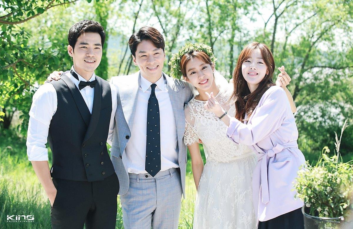 Bất ngờ trước bộ ảnh cưới 'cổ tích' đẹp mê hồn của UEE và Kim Kang Woo, nhìn là muốn kết hôn Ảnh 14