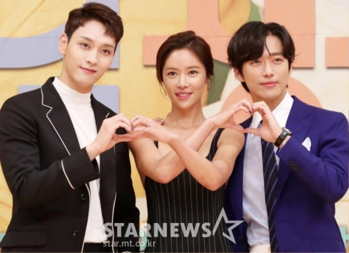 'Mẹ một con' Hwang Jung Eum khoe dáng chuẩn cạnh Nam Goong Min và Choi Tae Joon Ảnh 26