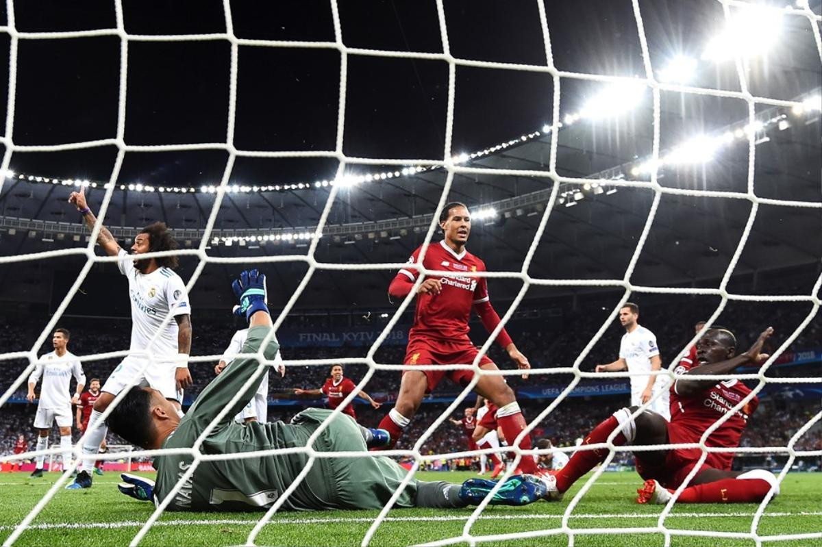 Toàn cảnh Real Madrid hạ Liverpool, lập siêu kỷ lục ba lần liên tiếp vô địch Champions League Ảnh 5