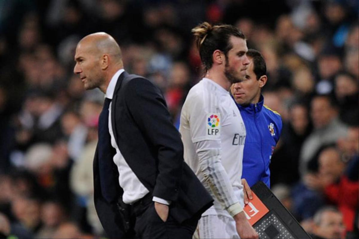 Xích mích với Zidane, Gareth Bale cân nhắc chuyện gia nhập Man United Ảnh 1