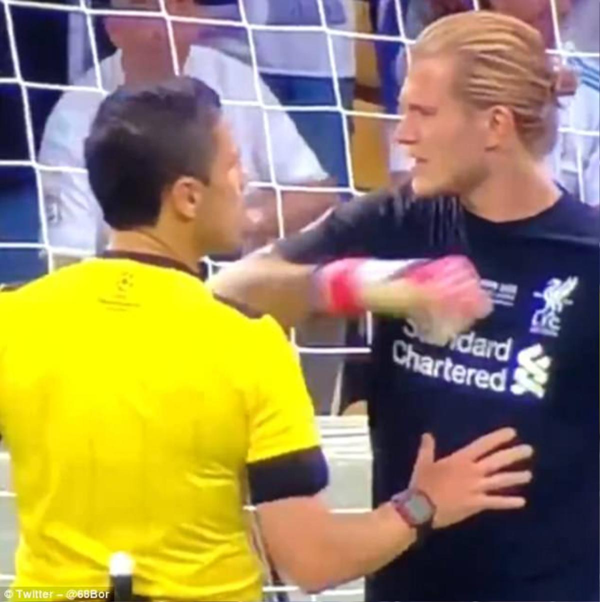 Tiết lộ lý do Karius mất trí, ném bóng cho Benzema Ảnh 2