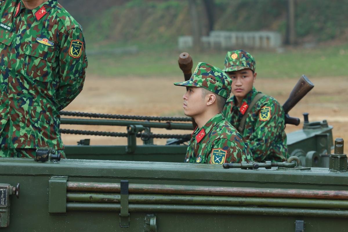 Gin Tuấn Kiệt ngơ ngác vẫn giành chiến thắng, Hoàng Tôn - Bảo Kun bị phạt 'sấp mặt' Ảnh 5