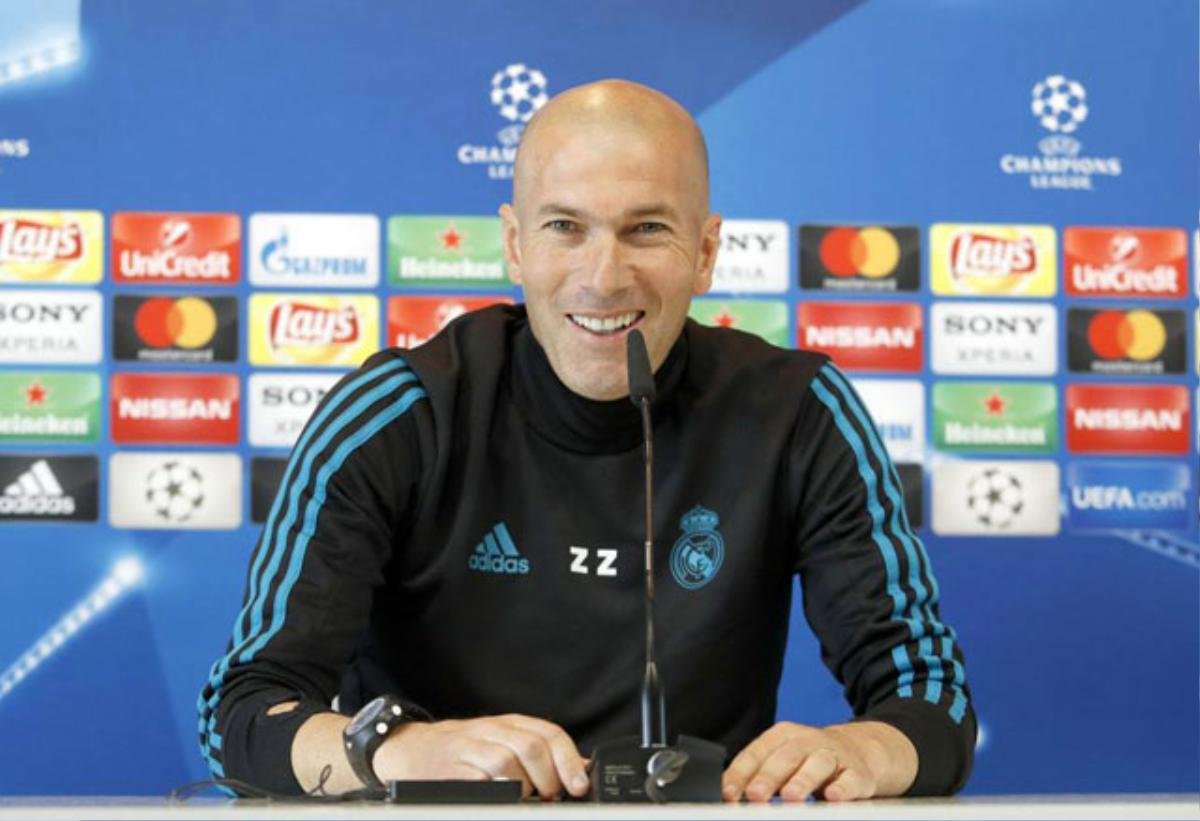 NÓNG: HLV Zidane bất ngờ chia tay Real trên đỉnh vinh quang Ảnh 2