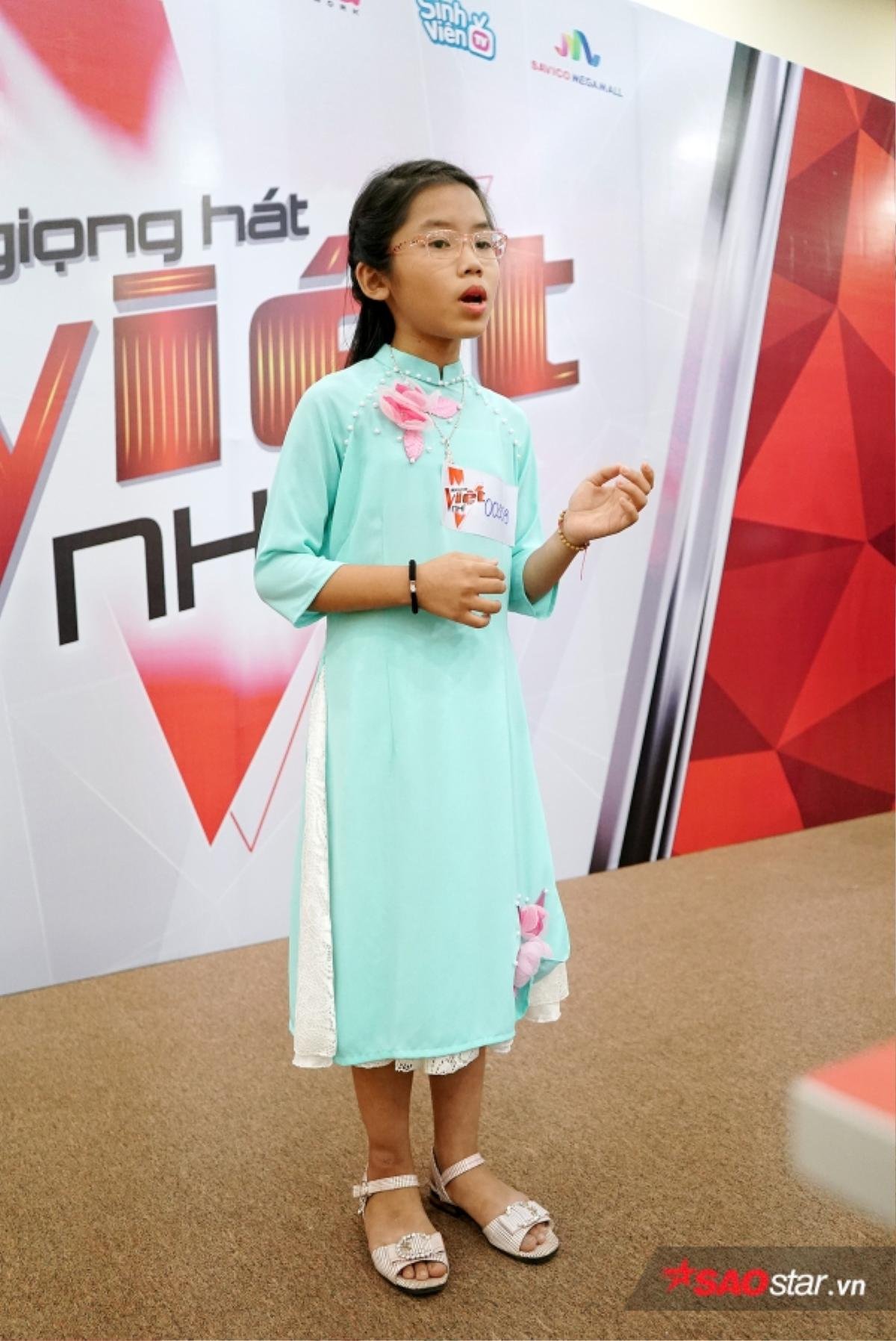 Hát hay đã đành, dàn 'thiên thần nhí' còn gây ấn tượng khi diện áo dài tại vòng casting The Voice Kids 2018 Ảnh 8