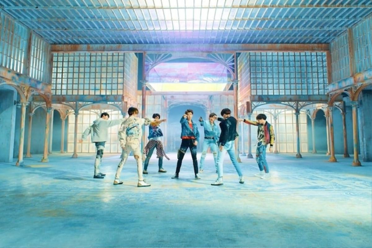 Choáng váng với số tiền 'Fake Love' giúp BTS kiếm được từ YouTube sau hai tuần lên sóng Ảnh 1