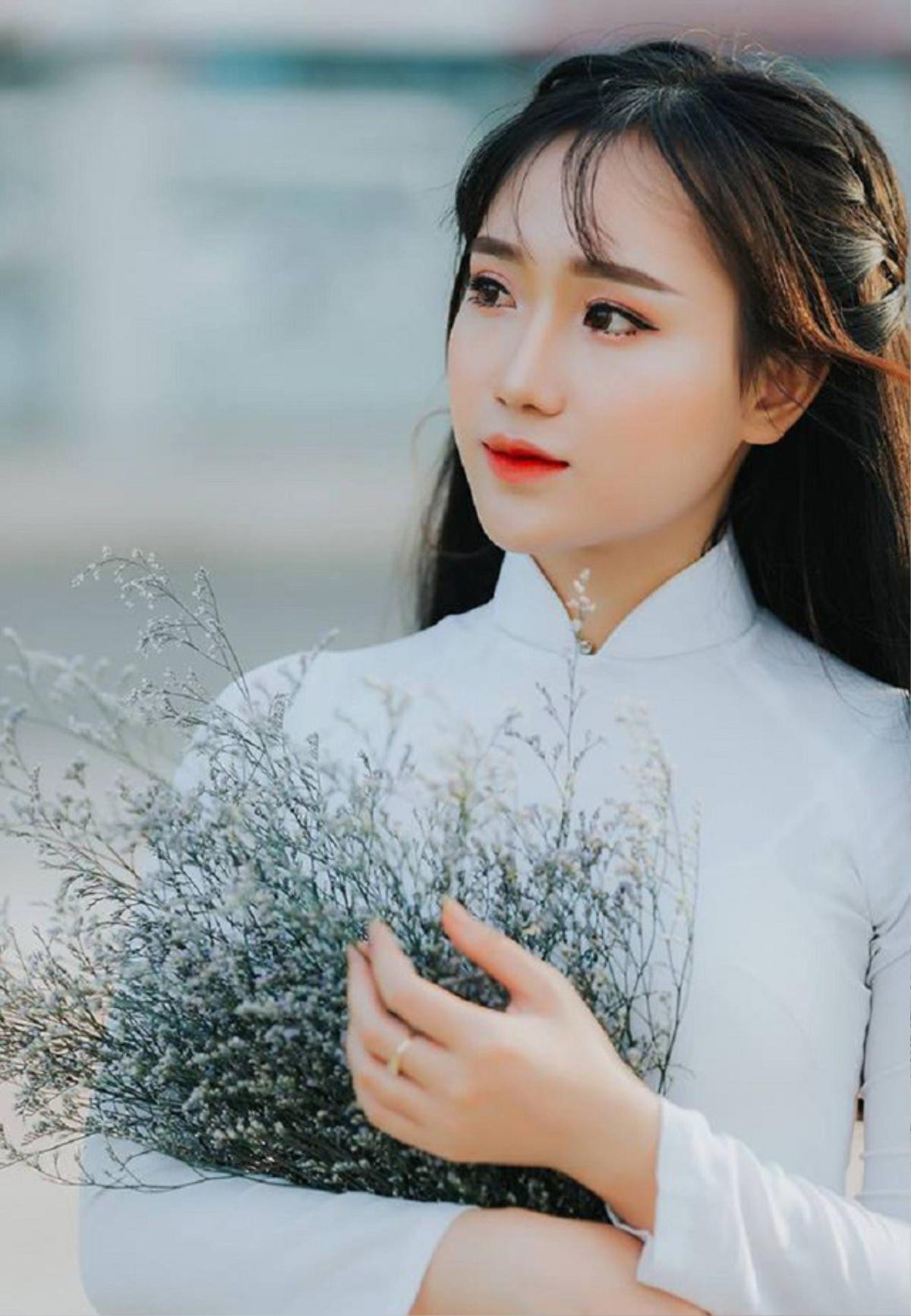 Nghe hotgirl ảnh thẻ vạn người mê kể về ước mơ học ngành Luật và thu nhập 20 triệu đồng/ tháng từ nghề làm mẫu ảnh Ảnh 3