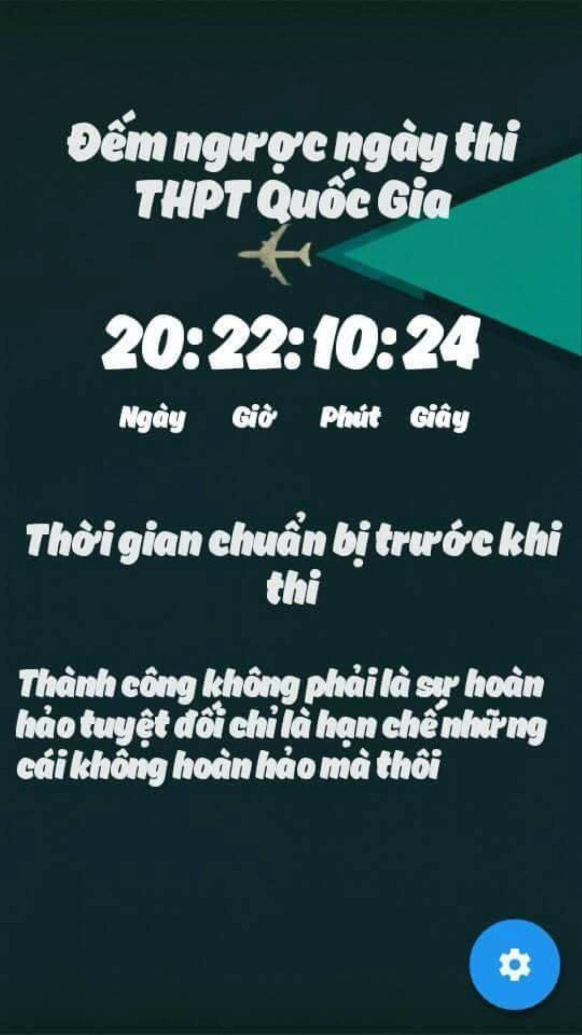 Đếm ngược ngày thi THPT Quốc gia, dân mạng căng thẳng trước câu hỏi đỗ trường nào, khoe ảnh bảng đen kín chữ công thức Toán, Lý, Hóa Ảnh 7