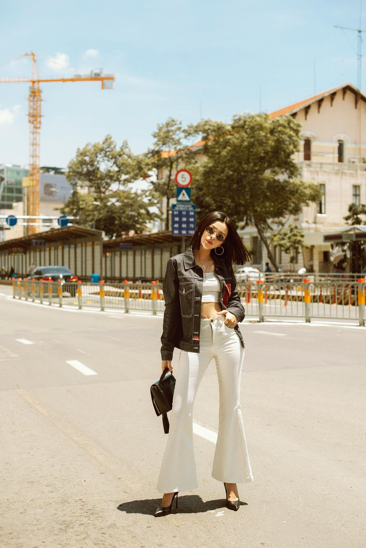 Hết nổi loạn lại 'kool ngầu', Tú Hảo biến hoá tài tình trong bộ ảnh street style Ảnh 5