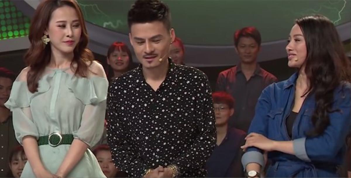 Tham gia gameshow mà mặt lạnh tanh vì ngại ngùng, Hoa Vinh lại khiến fan ‘say như điếu đổ’ Ảnh 2