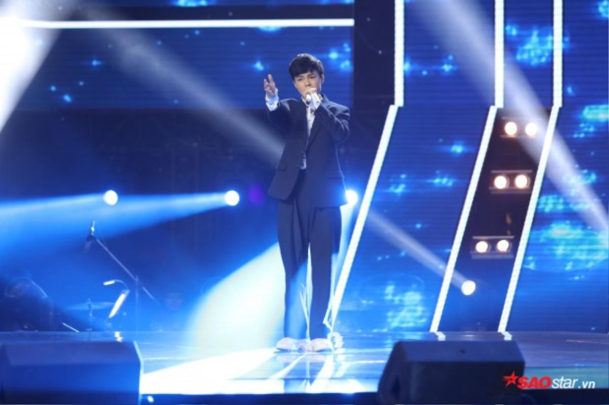 Dàn hotboy The Voice 2018: Lúc ballad 'lụi tim', khi tưng bừng 'khói lửa'! Ảnh 2