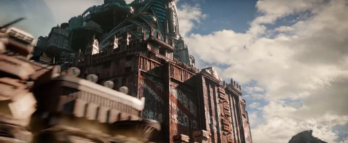 Trì hoãn 10 năm, bom tấn 'Mortal Engines' của đạo diễn 'Lord of the Rings' và 'Hobbit' tung trailer hoành tráng Ảnh 3