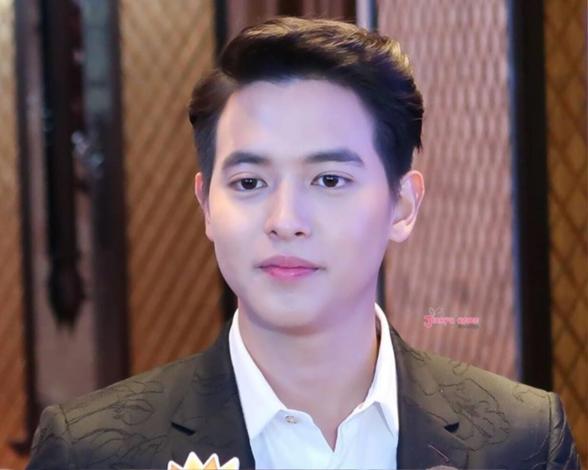 Cứ nghĩ ‘Hoàng tử nụ cười’ Thái James Jirayu đồng tính nhưng hóa ra anh đã có bạn gái từ lâu rồi Ảnh 6