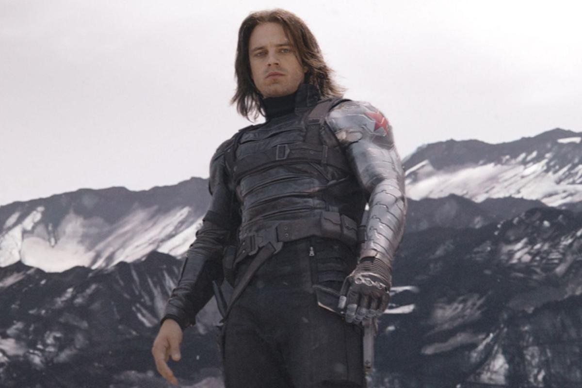 Sebastian Stan (Winter Solider) hạnh phúc vì đã không được nhận vào vai Captain America Ảnh 1