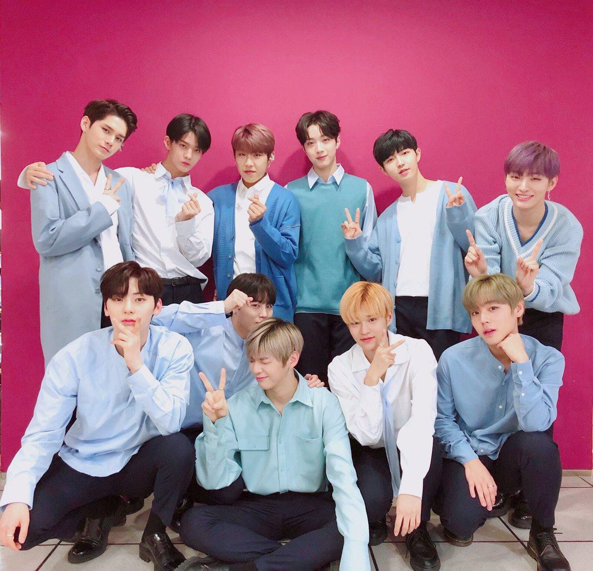 Vừa ăn vừa khóc đến cạn nước mắt nhưng Wanna One vẫn 'mãi một tình yêu' với món tủ này Ảnh 1