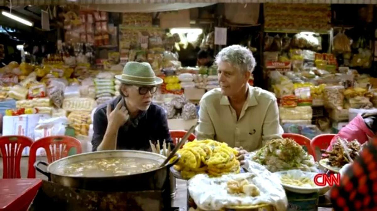 Những hình ảnh đáng nhớ về Anthony Bourdain - đầu bếp 'phải lòng' ẩm thực Việt Ảnh 5