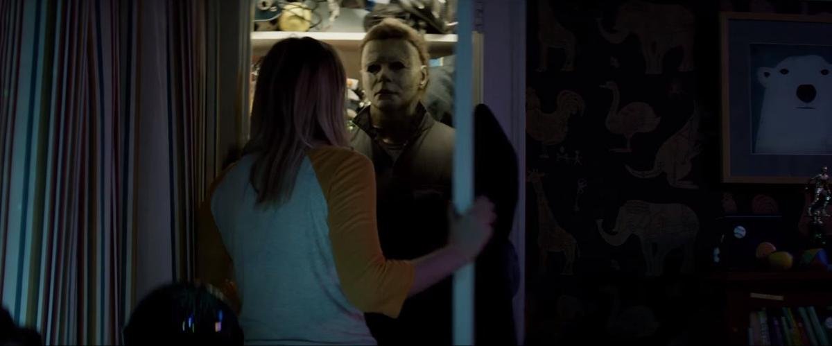 Sát nhân máu lạnh Michael Myers tái xuất trong trailer phim kinh dị 'Halloween' Ảnh 17