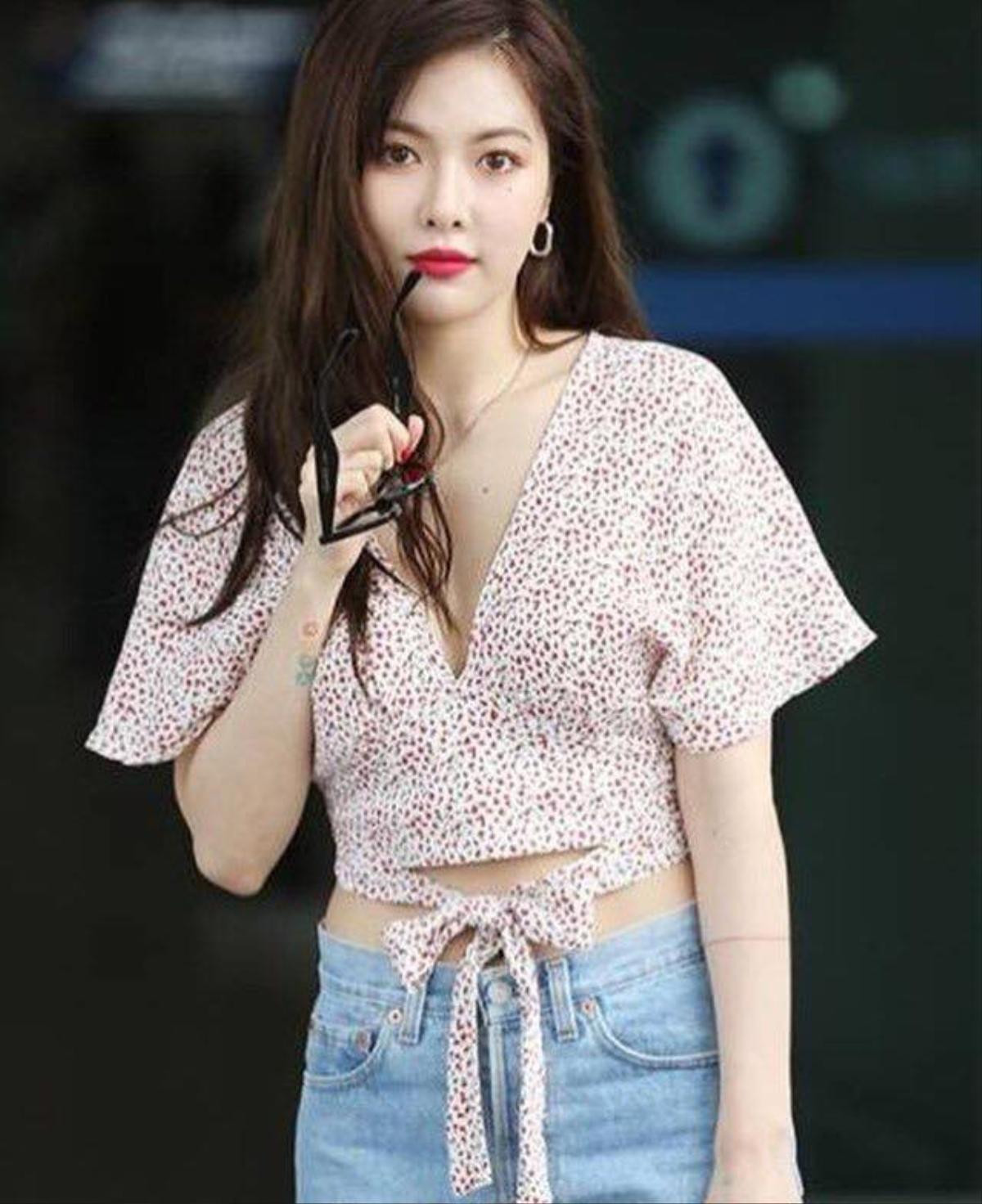 HyunA xinh đẹp tại sân bay, chuẩn bị sang Việt Nam Ảnh 7