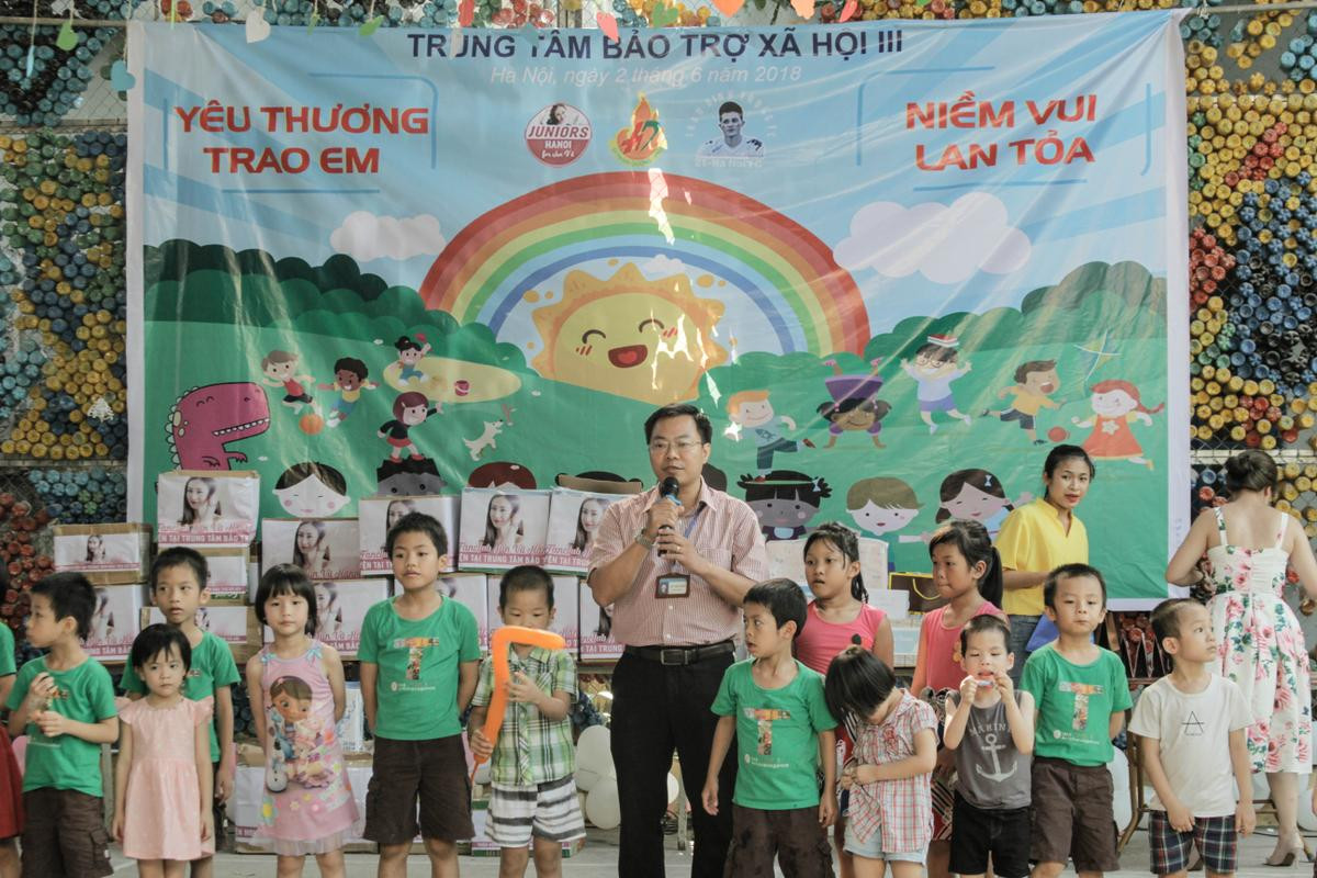 Ai cưng Jun Vũ hơn Juniors: Ăn mừng sinh nhật thần tượng vừa ý nghĩa lại cực đáng yêu Ảnh 7