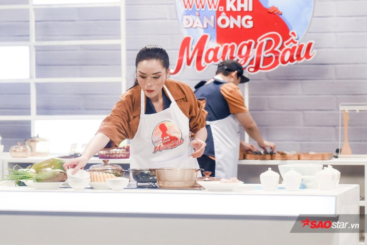 Sau 3 tập Khi đàn ông mang bầu: Cặp đôi nhan sắc Hứa Vĩ Văn - Kỳ Duyên 'all-kill', đánh đâu thắng đó Ảnh 5