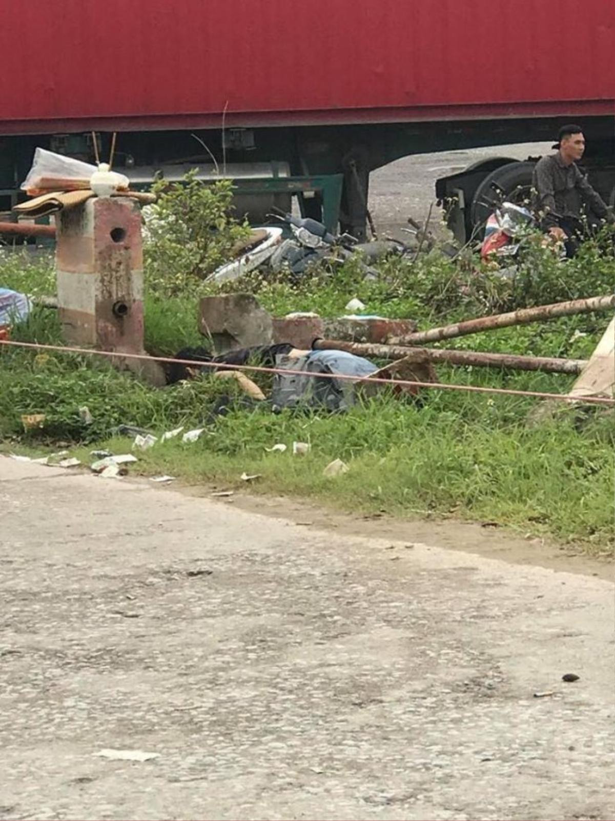 Vụ phát hiện thi thể người đàn ông bị bê tông đè lên: Nghi án giết người cướp ô tô Ảnh 2