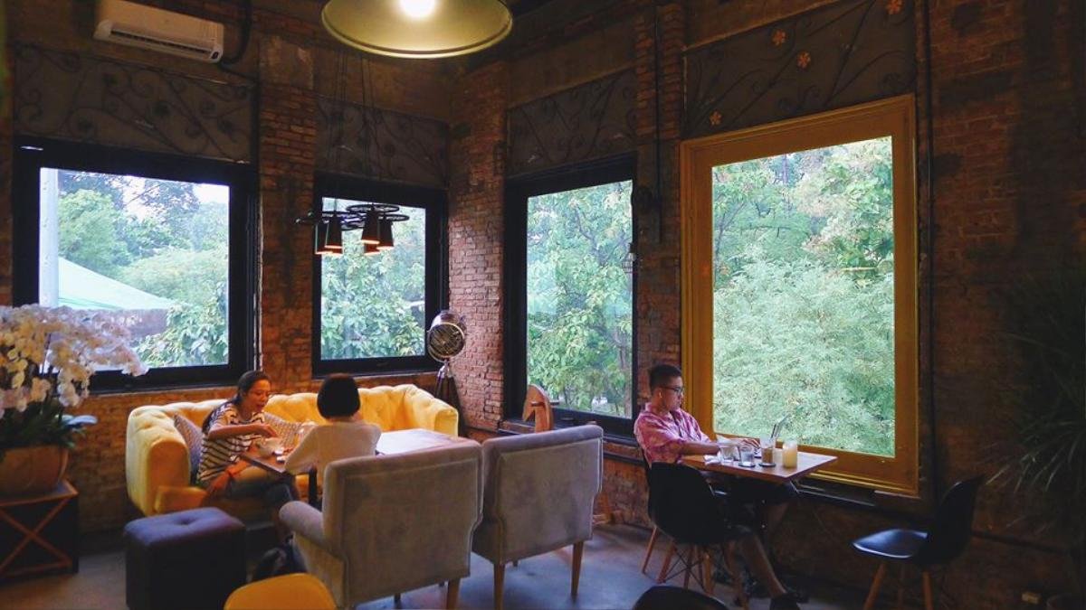 Những quán cafe Sài Gòn cho bạn thư thả ngồi ngắm mưa hoài mà không biết chán Ảnh 30