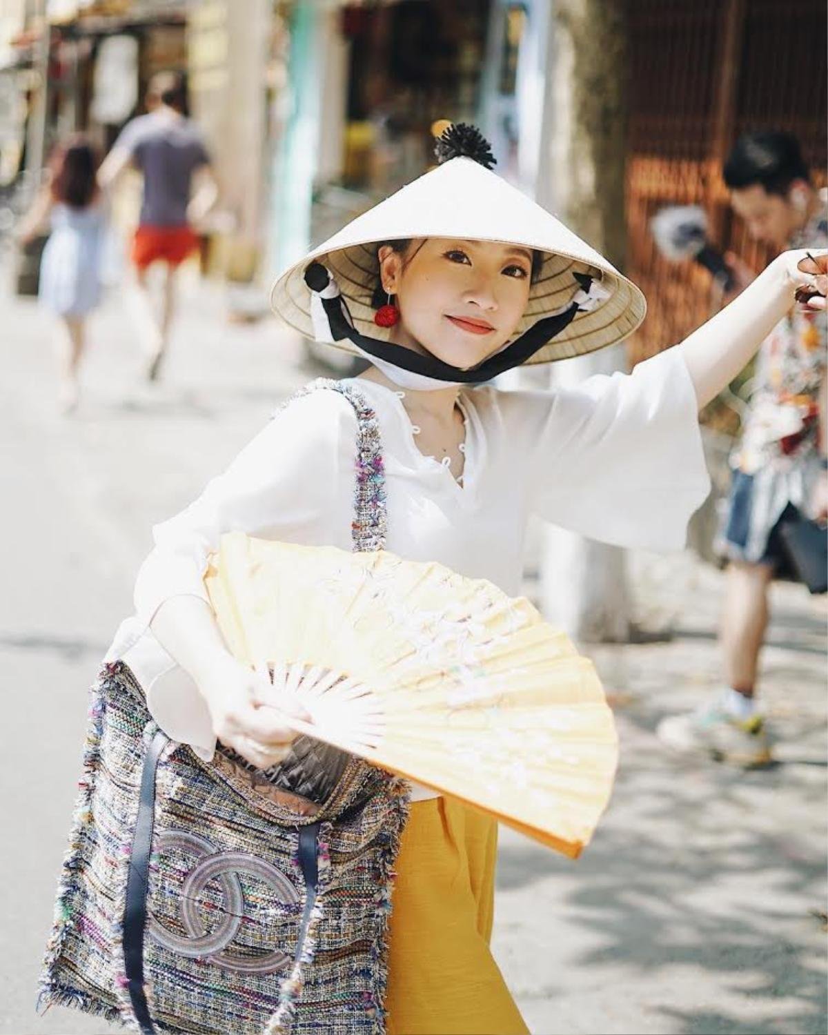 Hội hot girl có những chuyến du lịch hè sang chảnh lại xuất hiện thêm bạn gái cũ của Rocker Nguyễn Ảnh 22