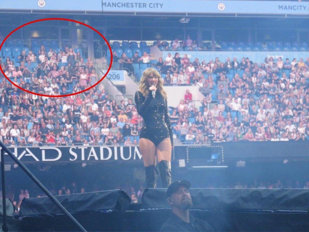 Reputation Tour Manchester: Mạnh miệng là thế ai ngờ Taylor 'bất lực' nhìn 18.000 ghế trống Ảnh 3