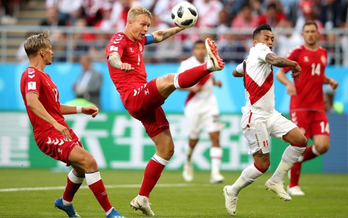 Bất lực trước Schmeichel con, Peru nhận 'trái đắng' trước Đan Mạch Ảnh 1