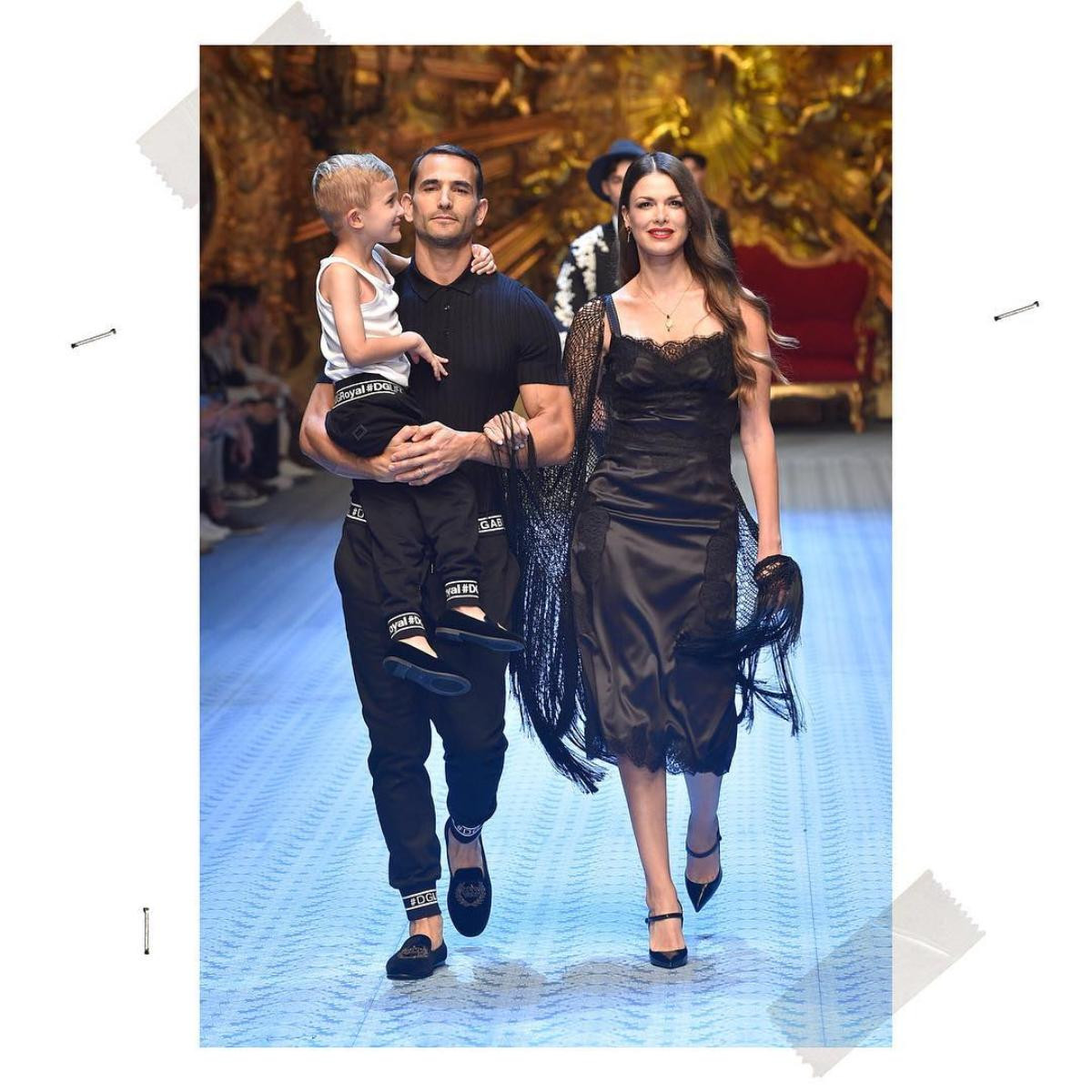 Thon thót tim trước những màn 'mát mẻ' của mẫu nam tại Dolce&Gabbana Men's Fashion Show Ảnh 8