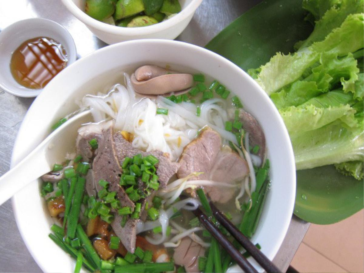 Hủ tiếu Việt Nam lên cả sóng truyền hình Mỹ và được đầu bếp lừng danh Gordon Ramsay khen ngon hết lời Ảnh 14