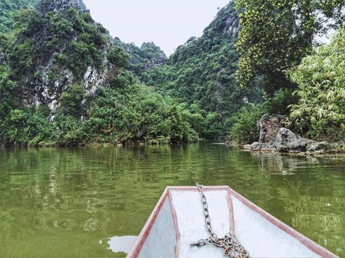 Hồ Quan Sơn - ‘tiên cảnh’ sát sạt Hà Nội đang được giới trẻ truy lùng những ngày này Ảnh 3