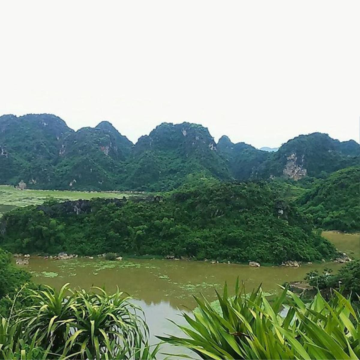 Hồ Quan Sơn - ‘tiên cảnh’ sát sạt Hà Nội đang được giới trẻ truy lùng những ngày này Ảnh 8