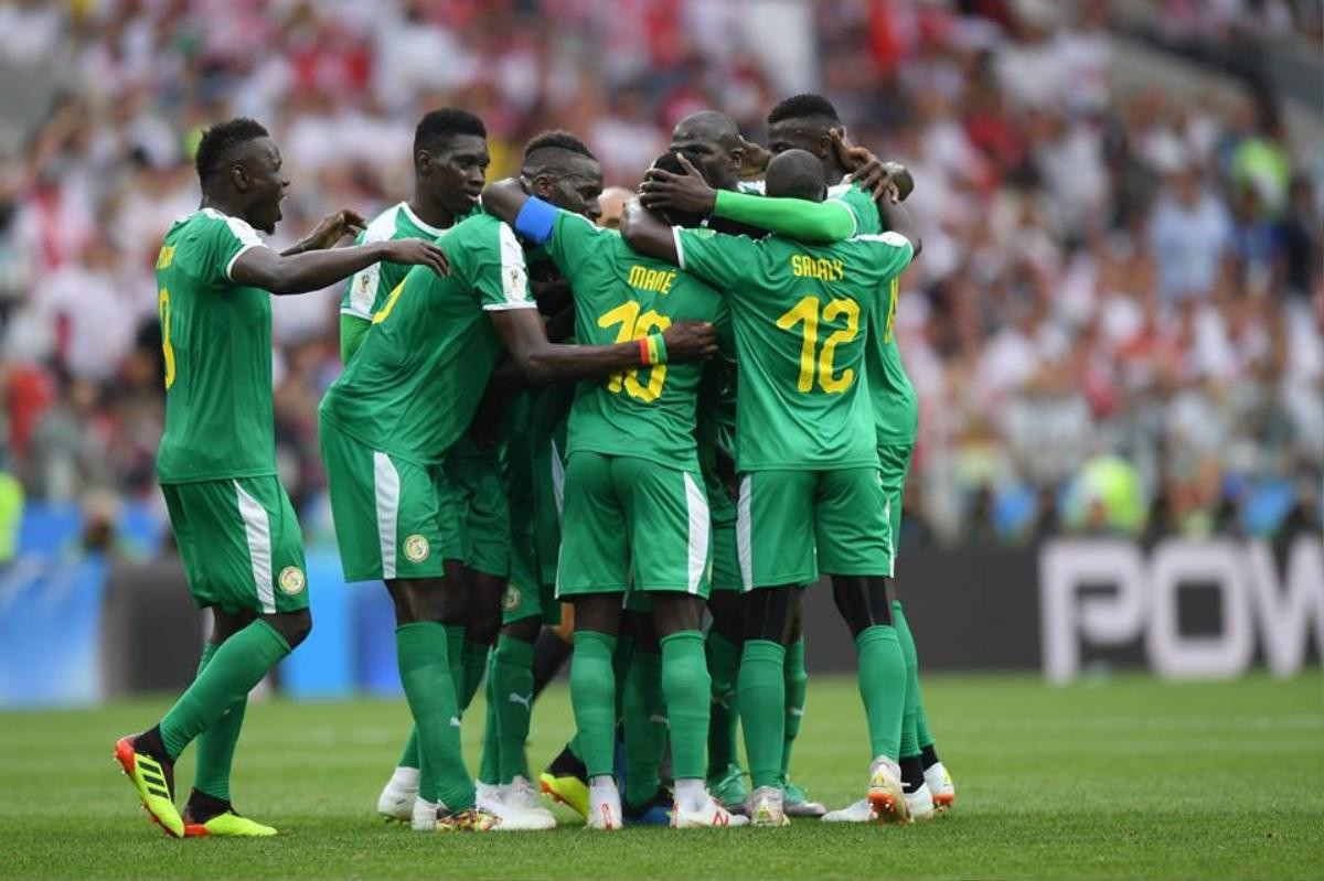 Senegal hạ Ba Lan 2-1: Cú sốc đầu tiên cho bóng đá châu Phi! Ảnh 1